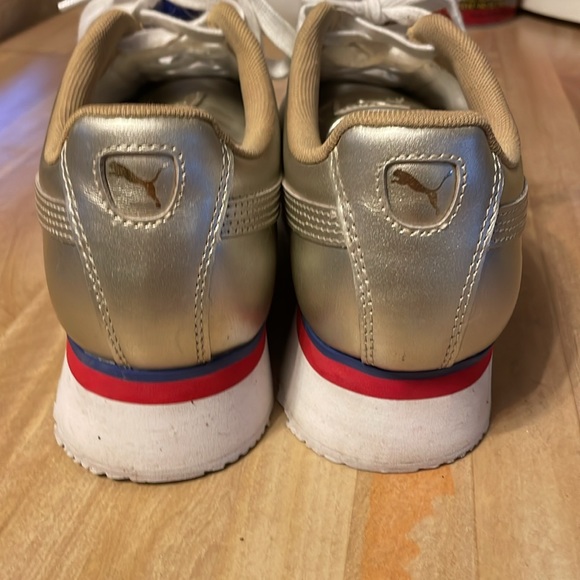 Brand new Gold Puma platform sneakers - Picture 3 of 5